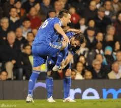 扑克高手在等好机会（牌桌高手静待良机）